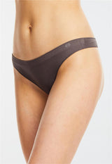 Luna Thong
