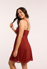 Full Bust Support Chemise