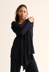 Cozy Wrap with pockets