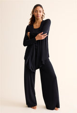 Cozy Wrap with pockets