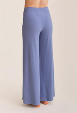 Flared leg pant with pockets