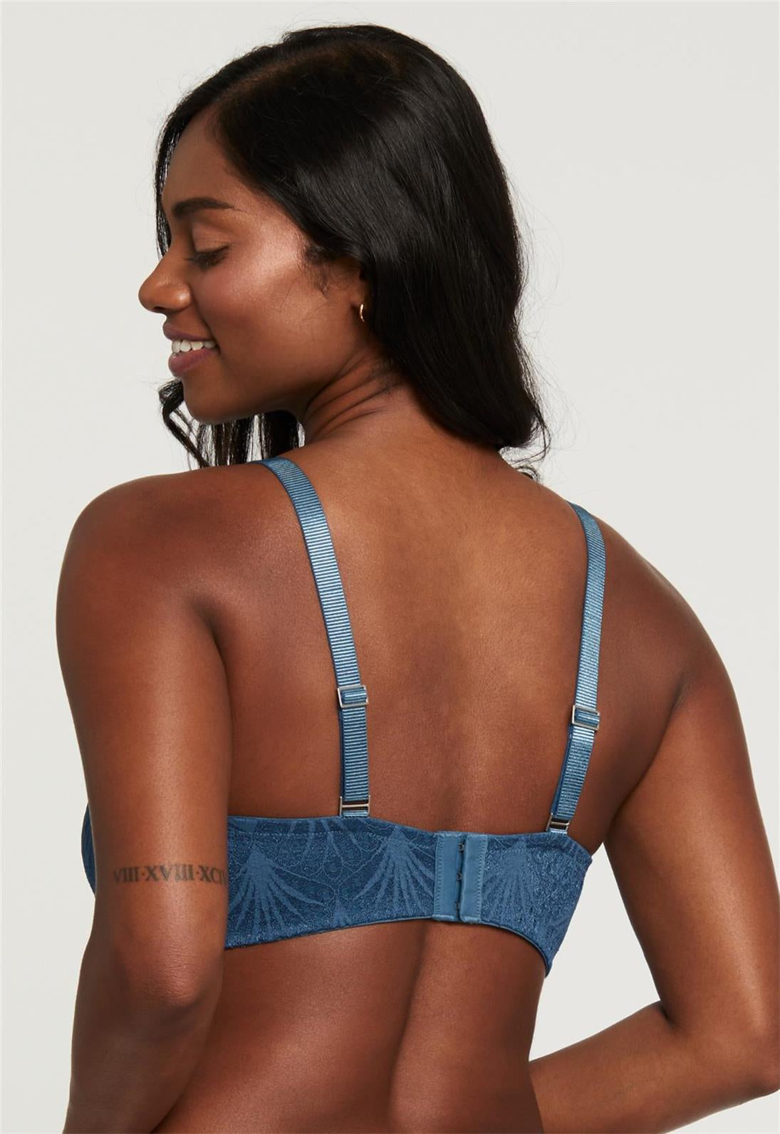 https://montelleintimates.com/cdn/shop/files/15334.jpg