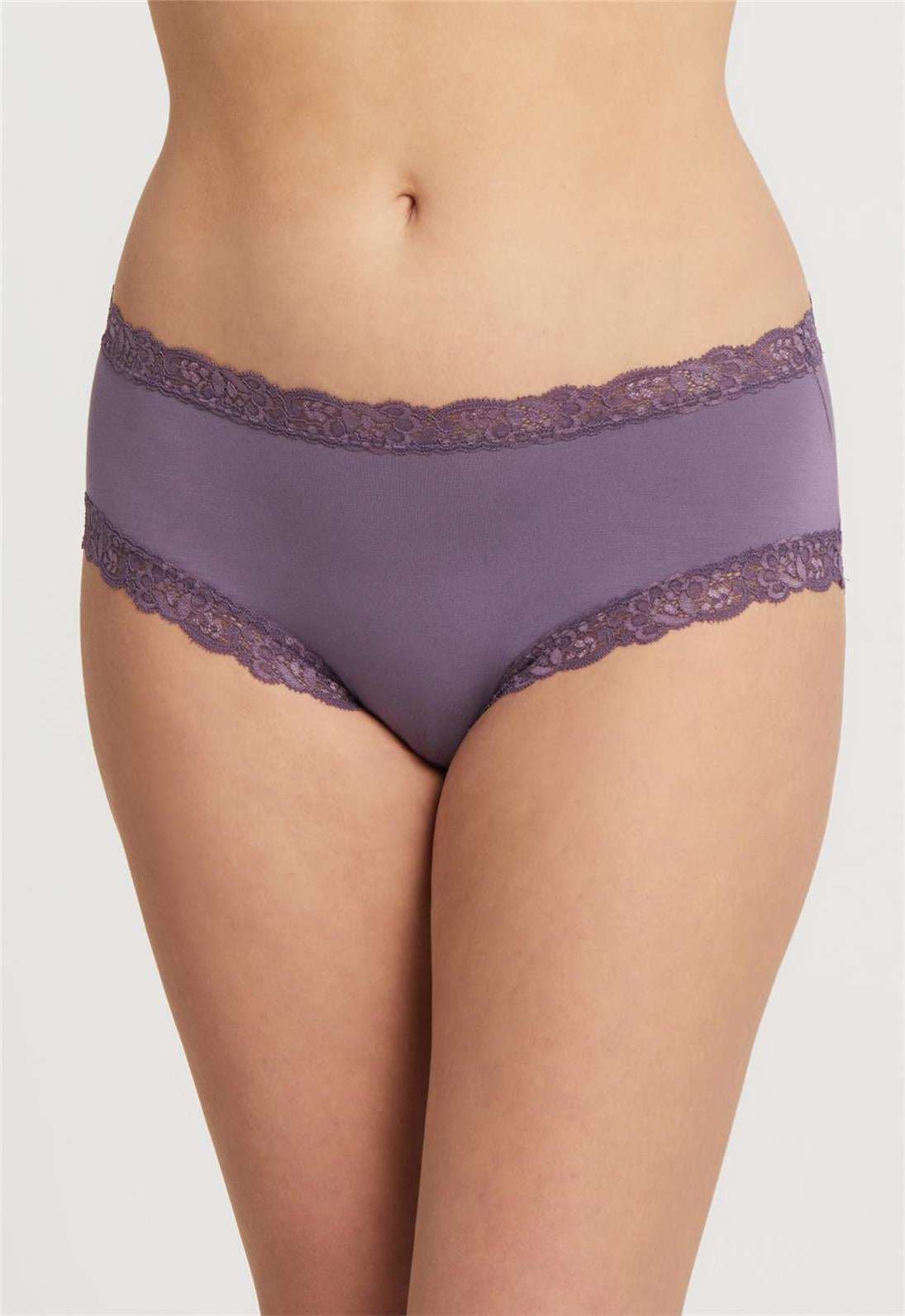 https://montelleintimates.com/cdn/shop/files/15949.jpg