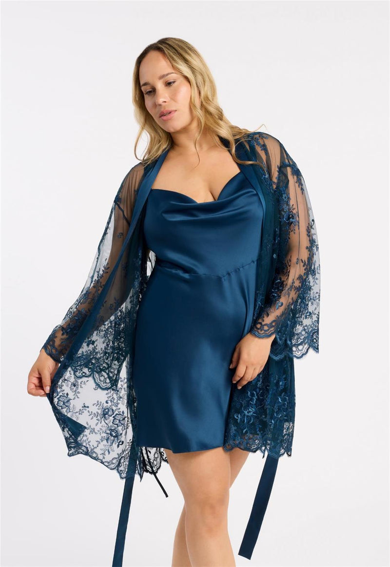 Heavenly Plus Chemise