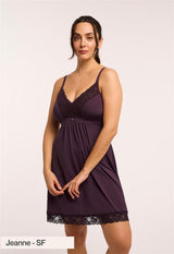 Full Bust Support Chemise