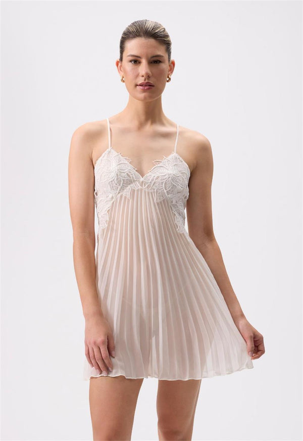 Delight Chemise