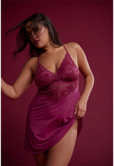 Vixen Bust Chemise