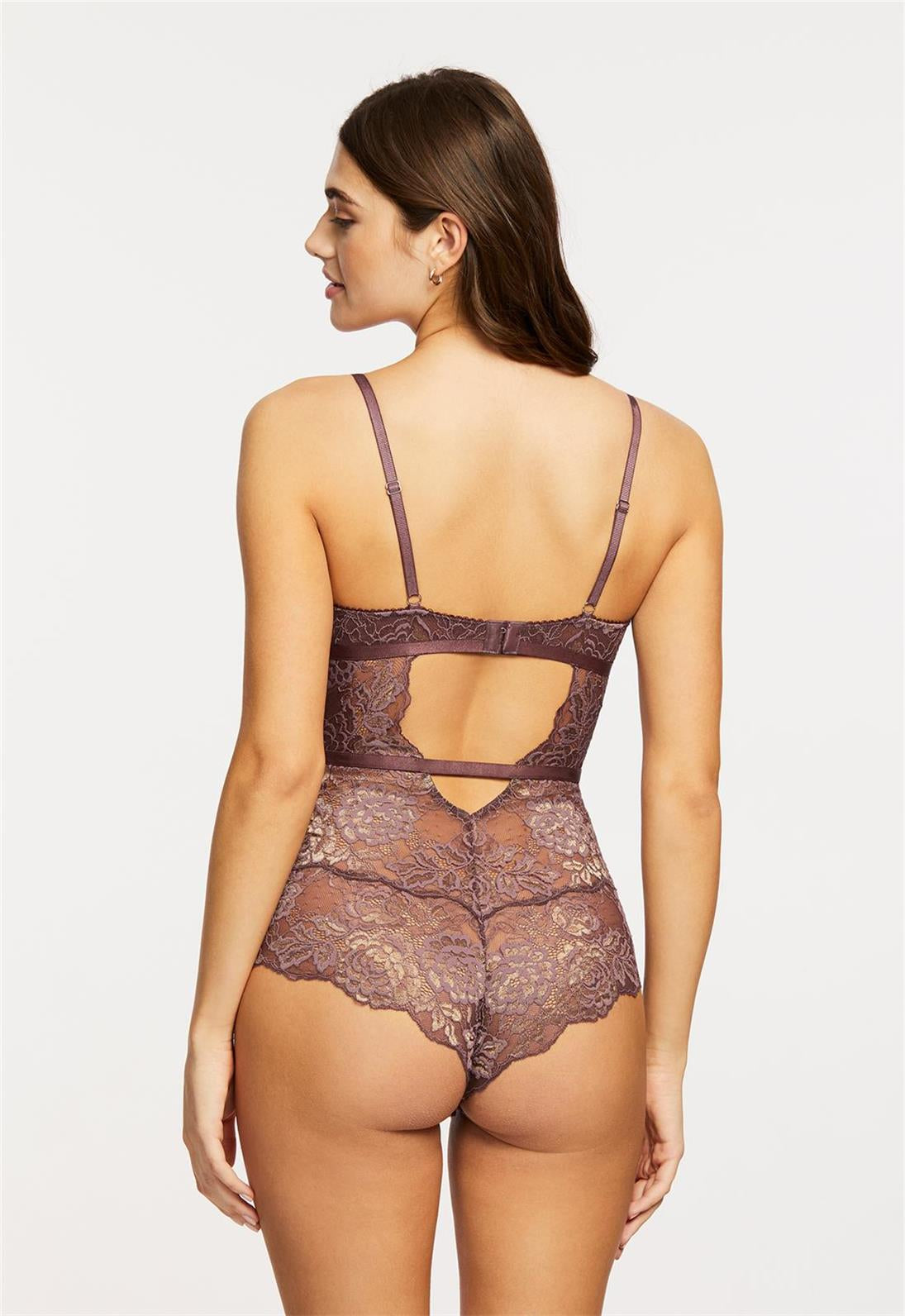 https://montelleintimates.com/cdn/shop/files/5597.jpg