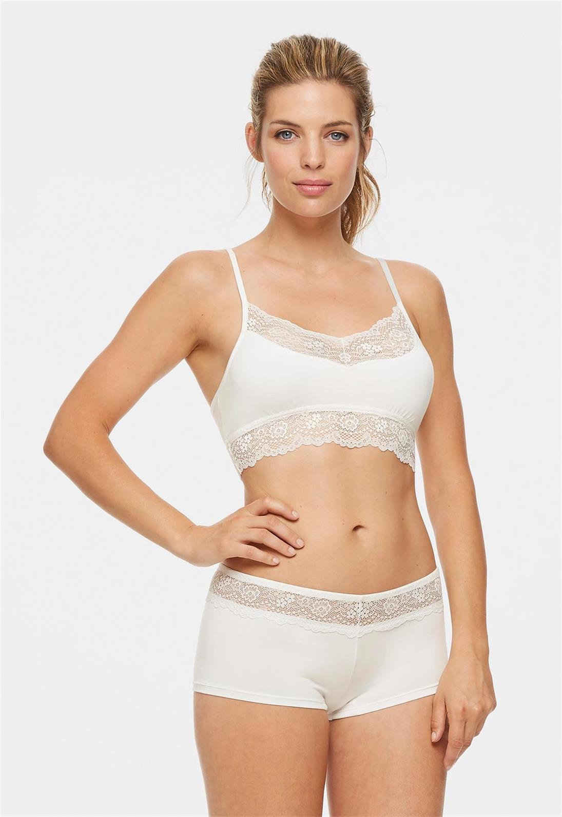 https://montelleintimates.com/cdn/shop/files/8937.jpg