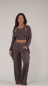 Flared leg pant with pockets
