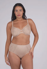 Contouré Smoothing Brief